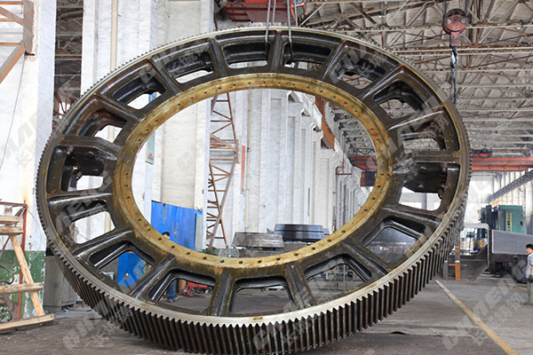 鑄鋼大齒圈加工時(shí)怎樣更好的預(yù)防斷裂問題？