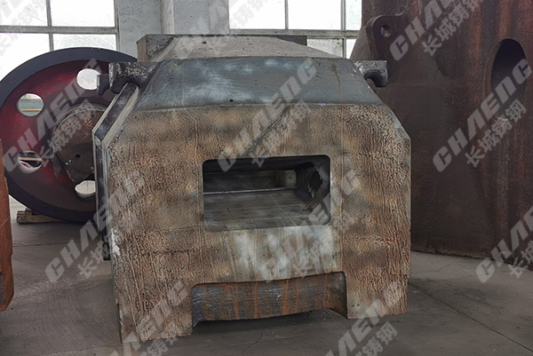 大型鑄鋼件加工廠怎樣降低軋機(jī)牌坊的缺陷率？