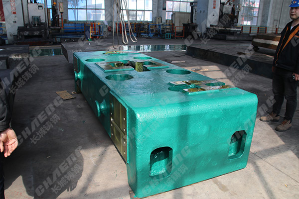 鑄鋼件加工廠生產(chǎn)軋機機架使用的涂料是如何清理的？